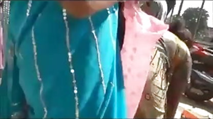 गिद्ध इंग्लिश पिक्चर वीडियो में सेक्स कमीने climes मालिक की योनी