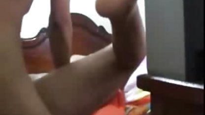 तीन-आर्क पर लाल बालों के साथ कास बफ सेक्सी मूवी