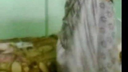 कुतिया, अब यह तुंहारी बारी है! जासूसी पक्षी युवा सेक्सी हिंदी फुल उचक्का