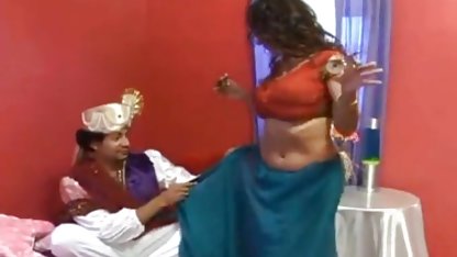युवा किशोरी masturbates वाली सेक्सी फिल्म के युवा चूत में के रसोई