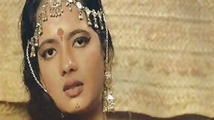 Busty लैटिन देश की हो सेक्सी फिल्म नंगी नंगी जाता है यह मुश्किल याद किया पर सोफा