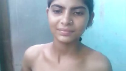अनुभवहीन आबनूस हो जाता है यह चिंतित से कृष्णा कपूर की सेक्सी फिल्म एक बुजुर्ग बीबीसी