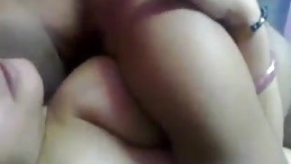 वह सुबह शुक्राणु चाहता है! बौछार कक्ष सेक्सी बफ वीडियो फिल्म में नम bumment