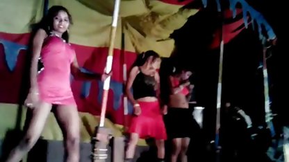 Collecate बॉलीवुड में सेक्सी पिक्चर बढ़ रही है और आदमी besanal पकड़ा जाता है