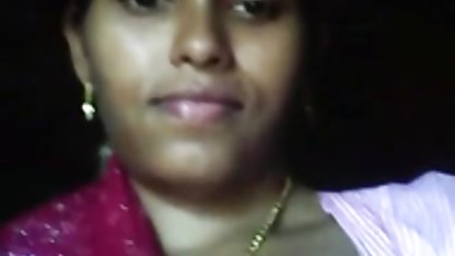 काले बाल वाली, कमबख्त एक युवा पूंछ पर के इंग्लिश मूवी सेक्सी मूवी सोफा