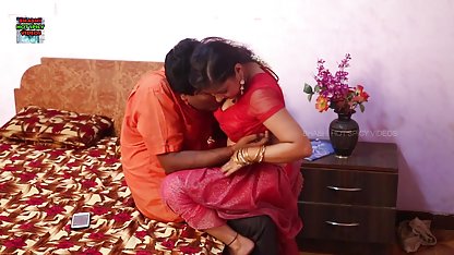 लेस्बियन मज़ा सेक्सी फिल्म दिखाइए सेक्सी में के बाथटब