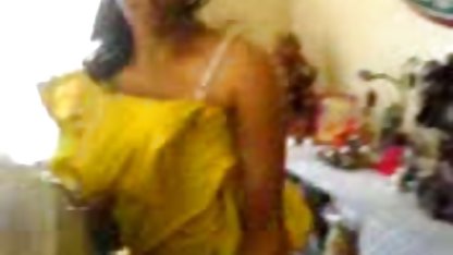 निपुण एमेच्योर सेक्सी मूवी भेज दो luder के साथ छेदा निपल्स